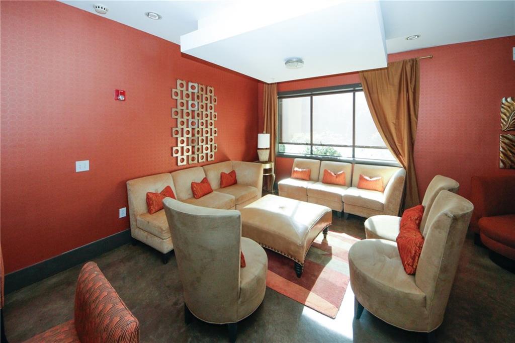 799 Hammond Drive Unit 116