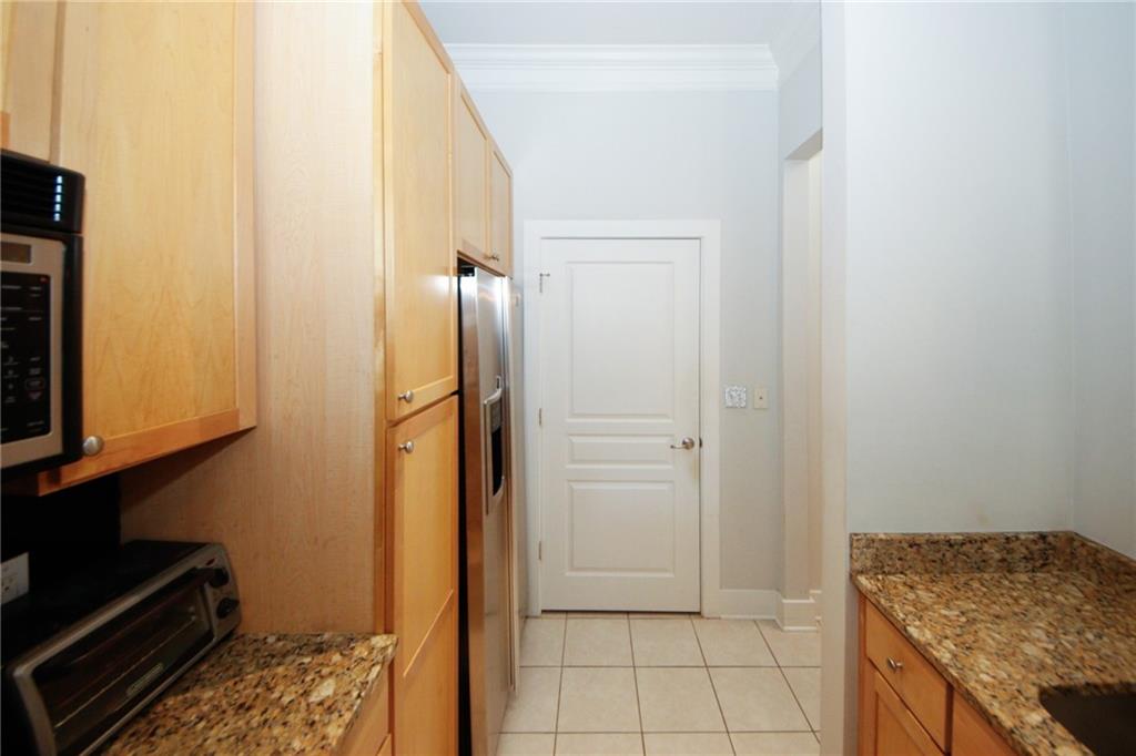 799 Hammond Drive Unit 116