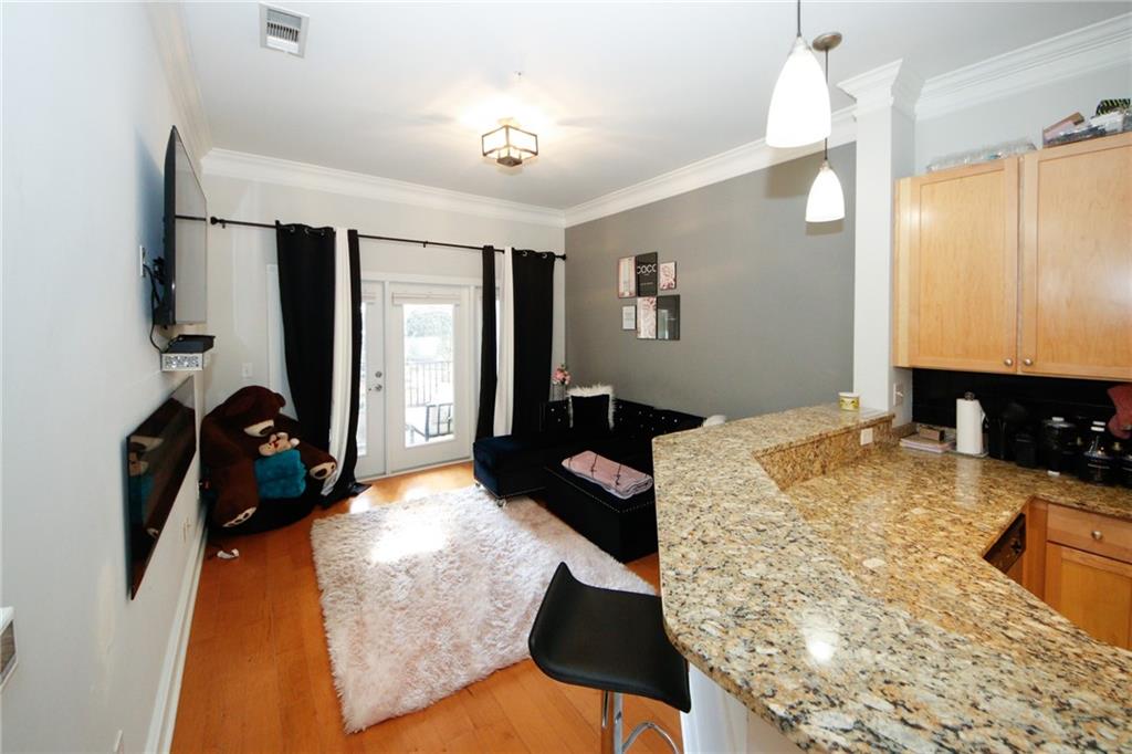 799 Hammond Drive Unit 116