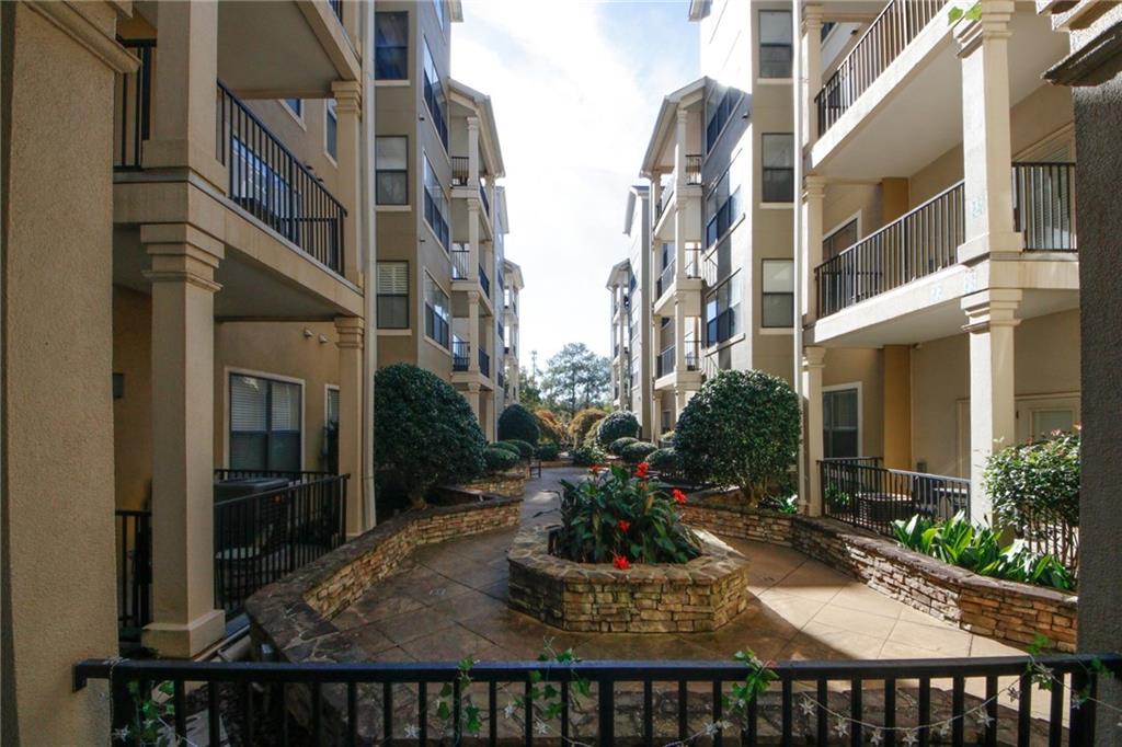 799 Hammond Drive Unit 116