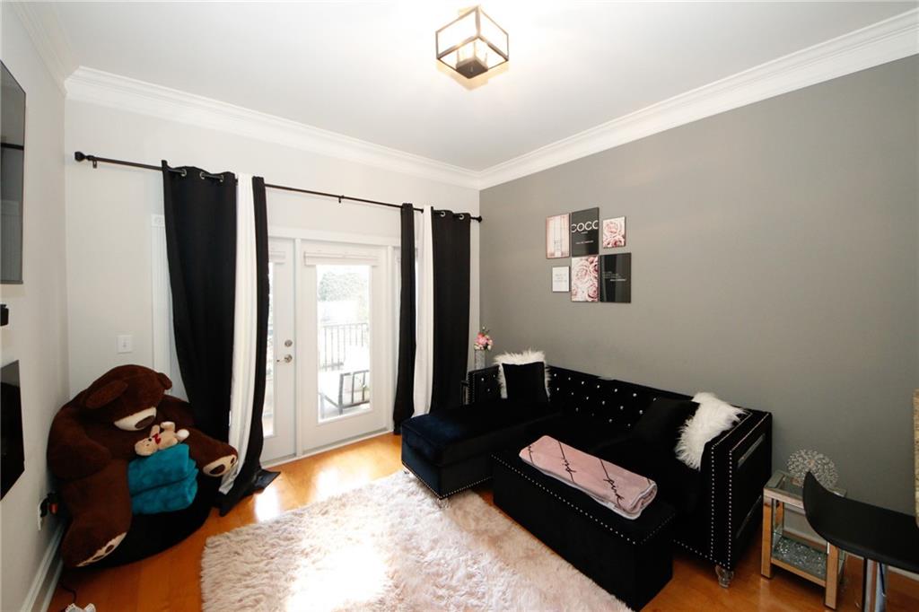799 Hammond Drive Unit 116