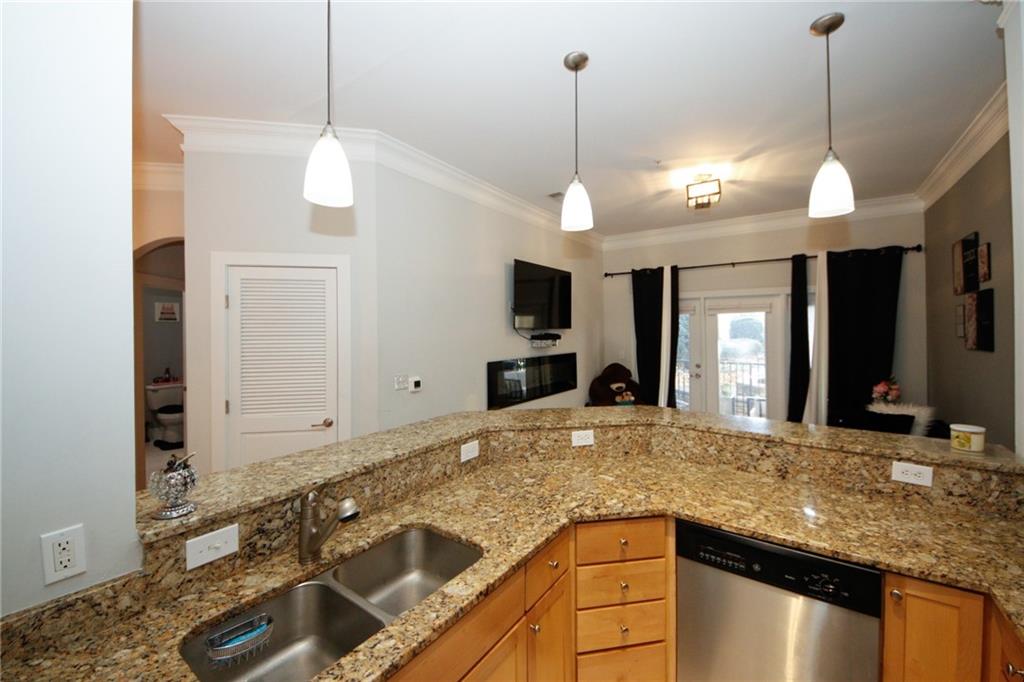799 Hammond Drive Unit 116