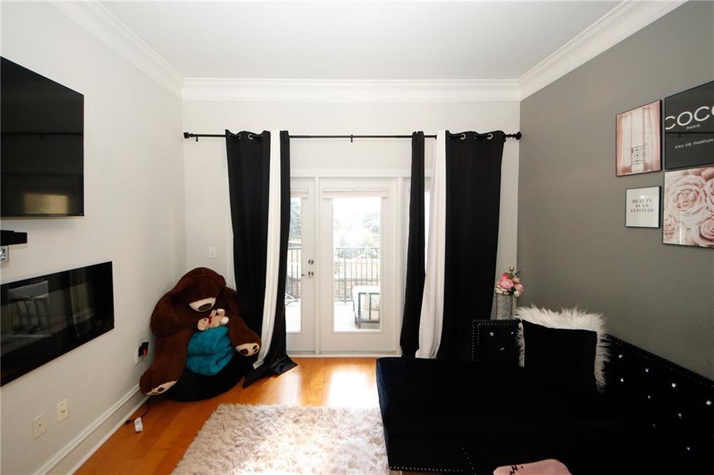799 Hammond Drive Unit 116