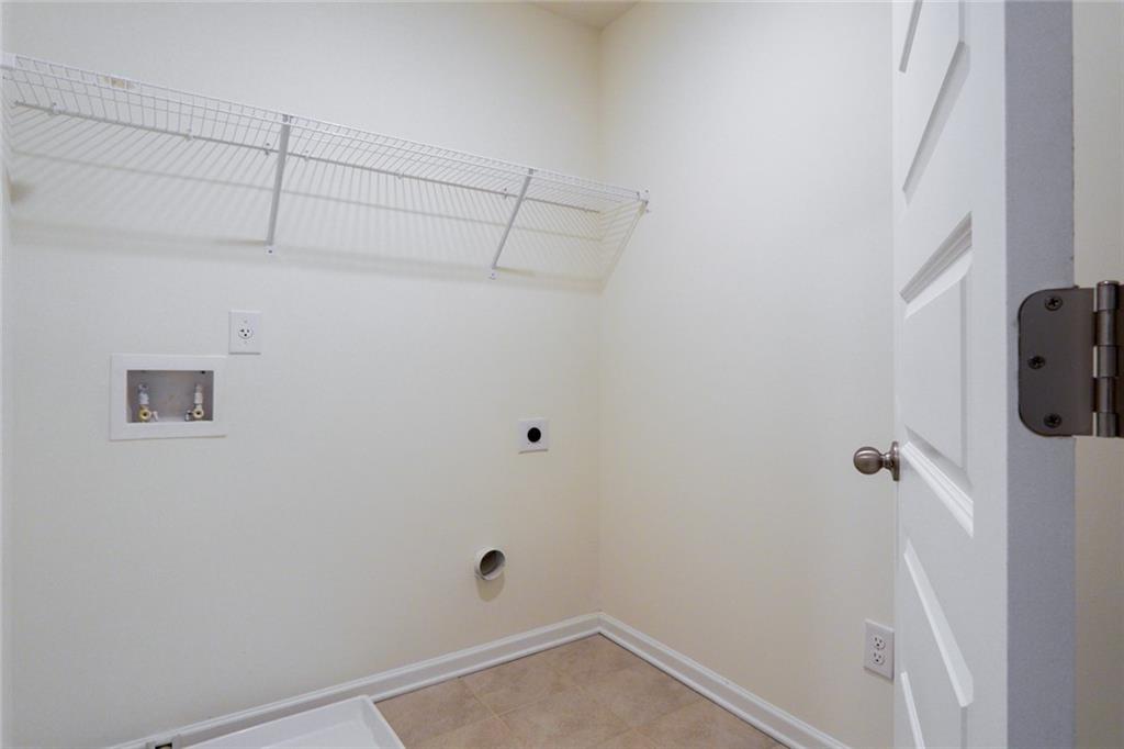 2187 FOLEY PARK Street