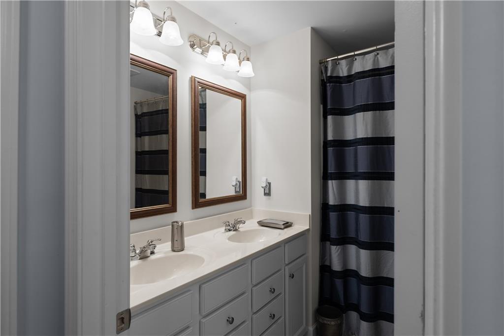 6513 BENNINGTON BLUFF Court Unit 2