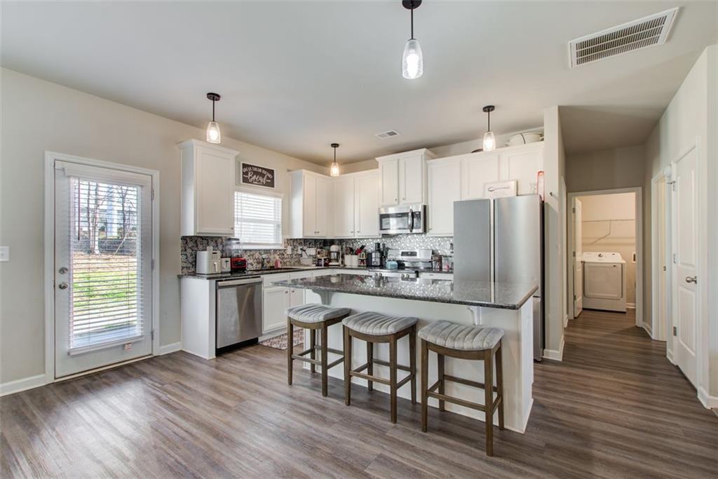 516 Grand Magnolia Street