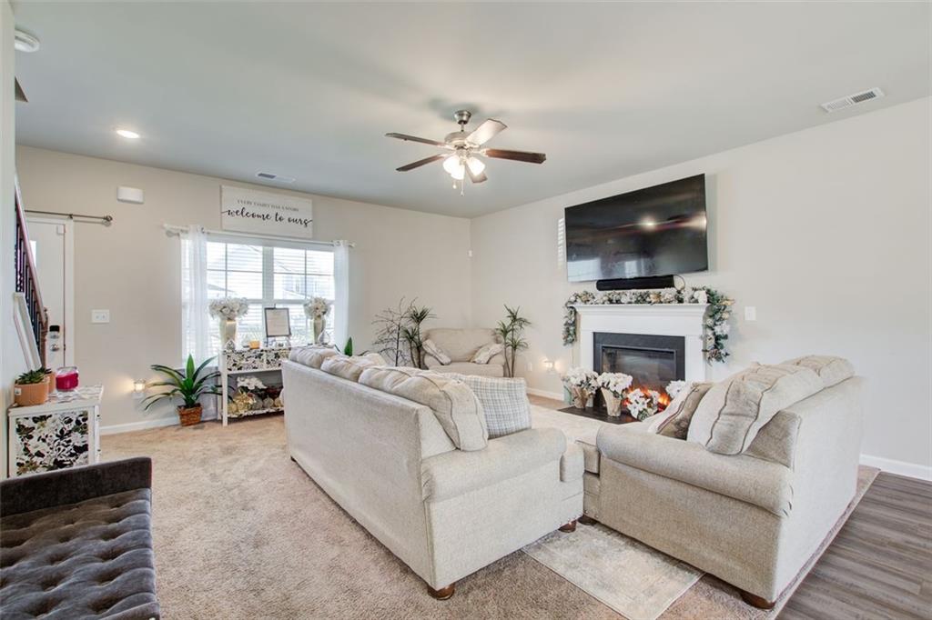 516 Grand Magnolia Street