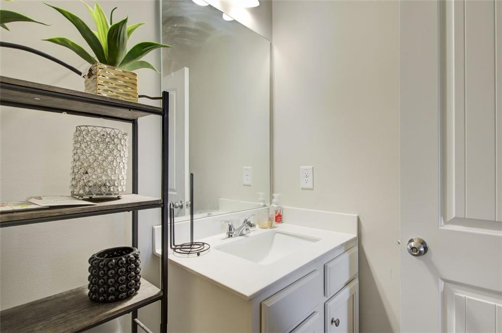 516 Grand Magnolia Street