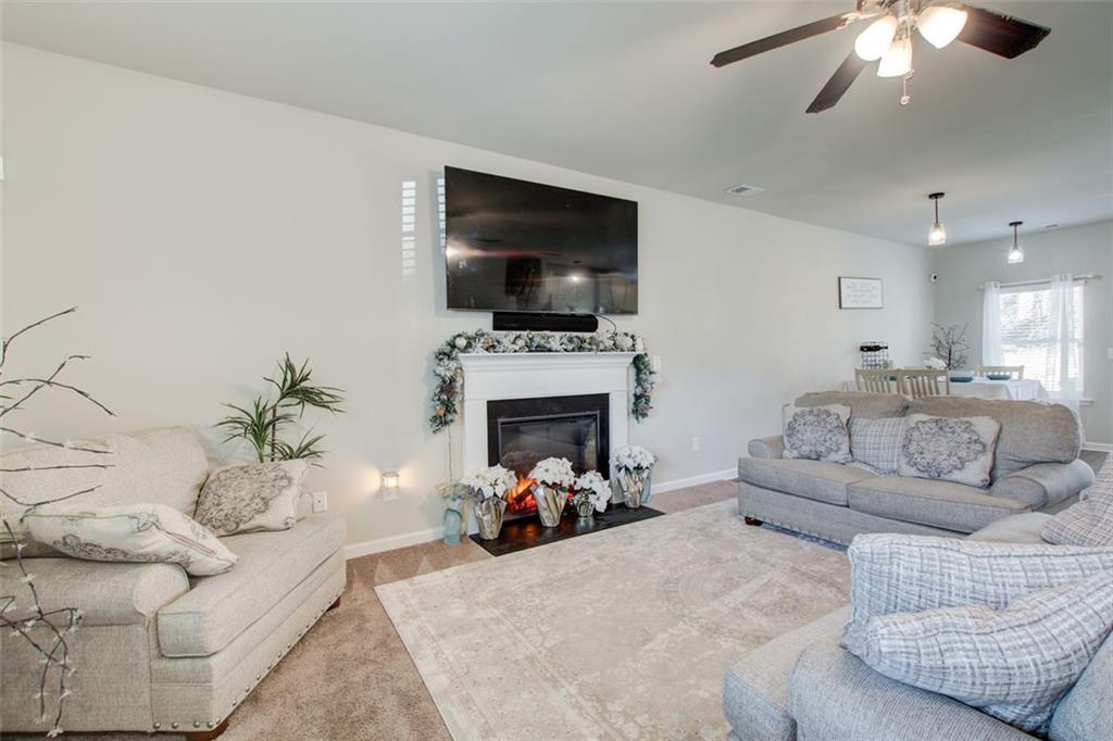 516 Grand Magnolia Street