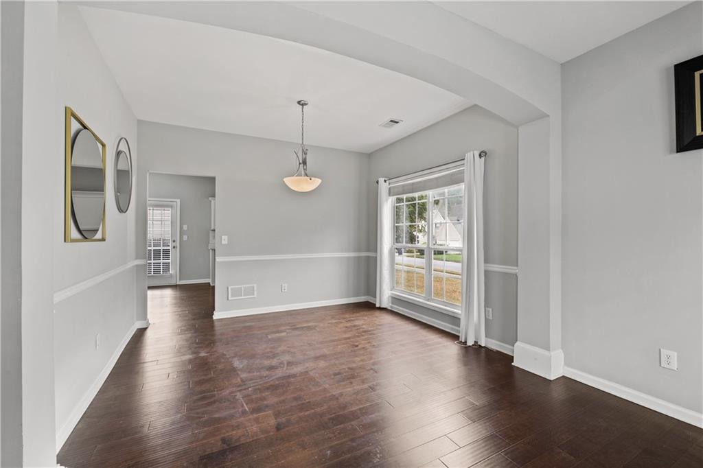 4419 Silver Ridge Way