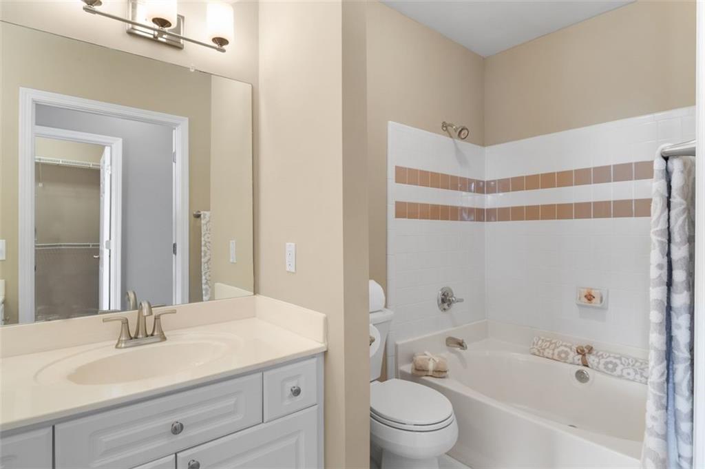 3334 PEACHTREE Road NE Unit 1110