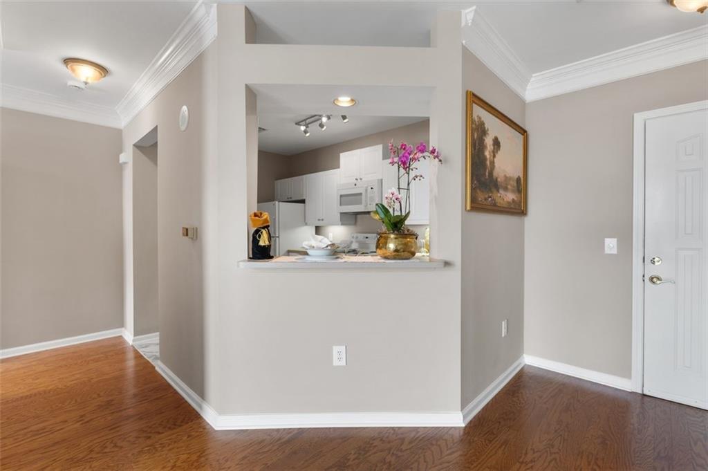 3334 PEACHTREE Road NE Unit 1110