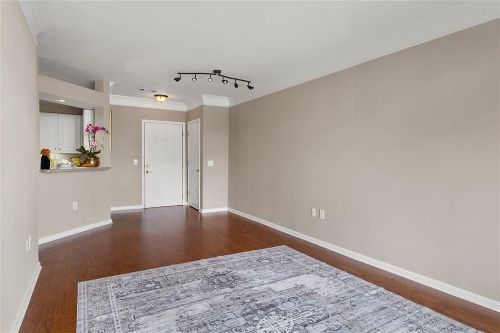 3334 PEACHTREE Road NE Unit 1110