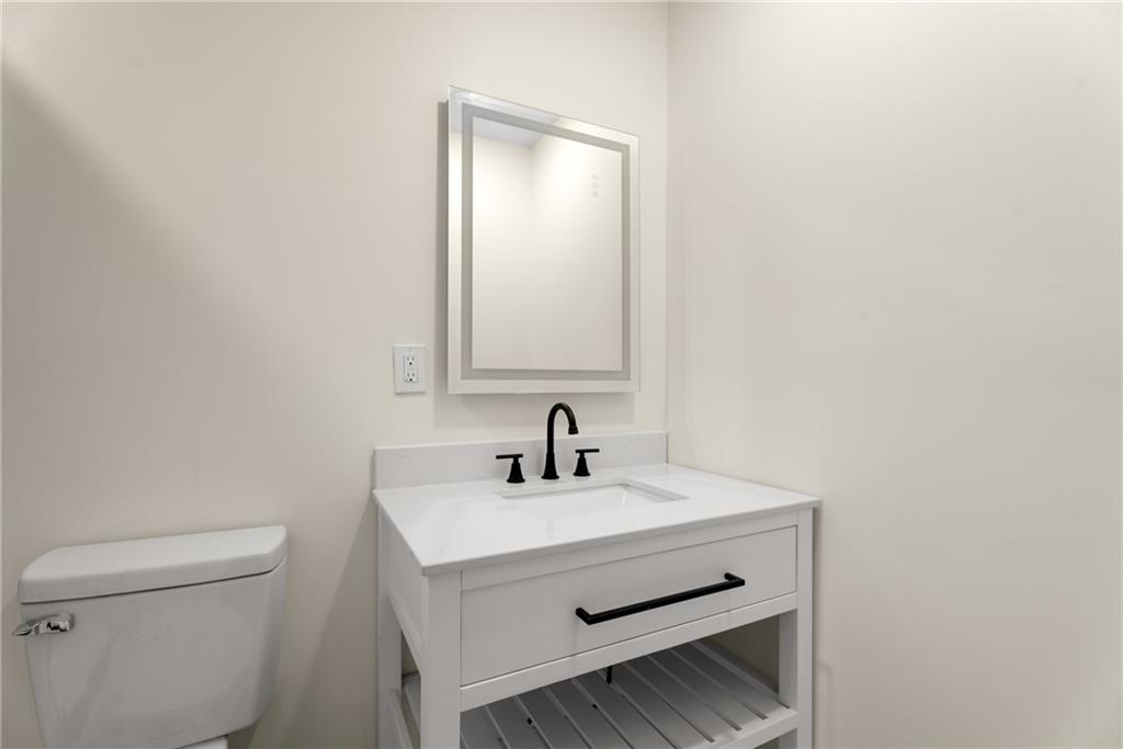 121 Peachtree Street