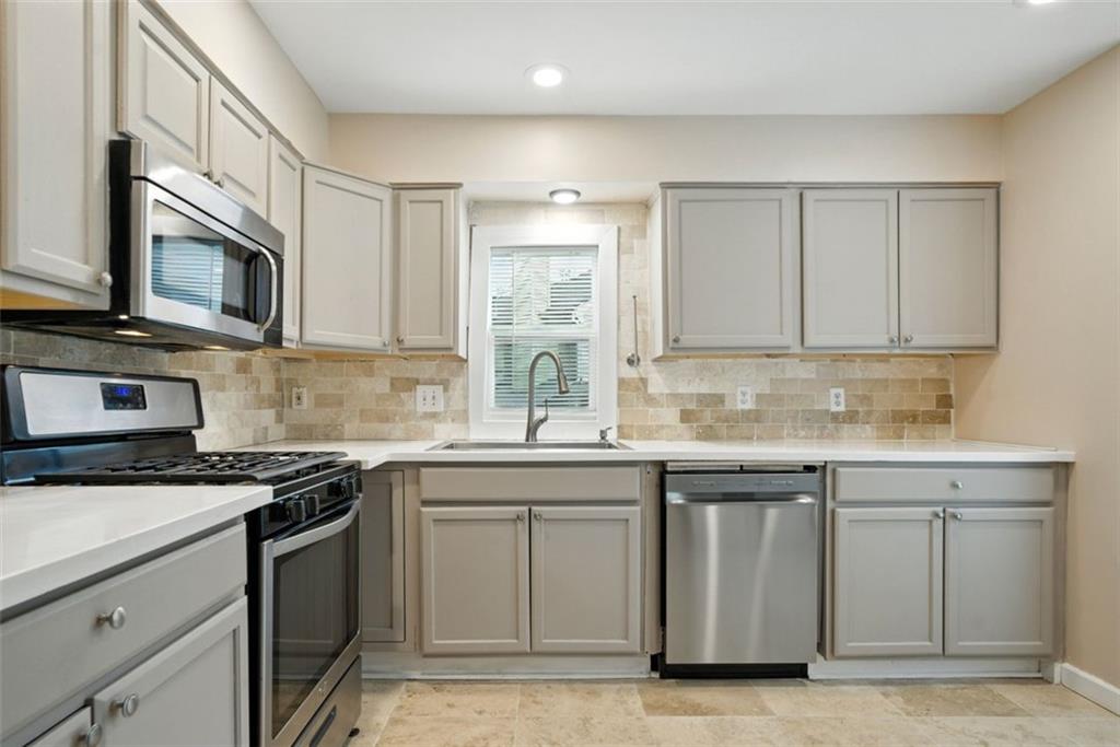 4445 ASPEN WOODS Court