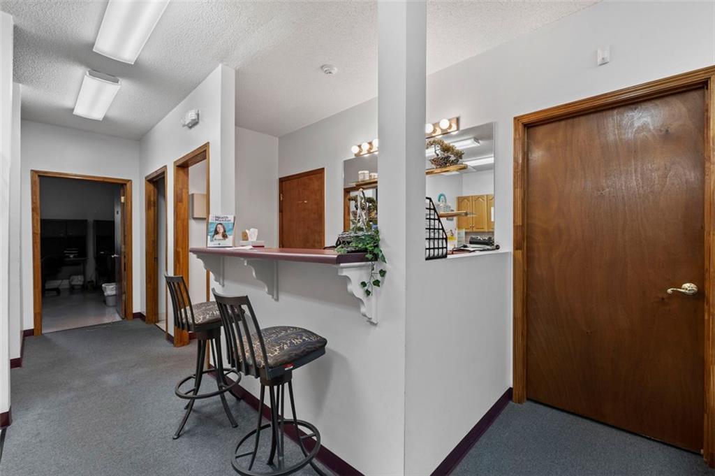 2950 STONE HOGAN CONN SW Bldg 4