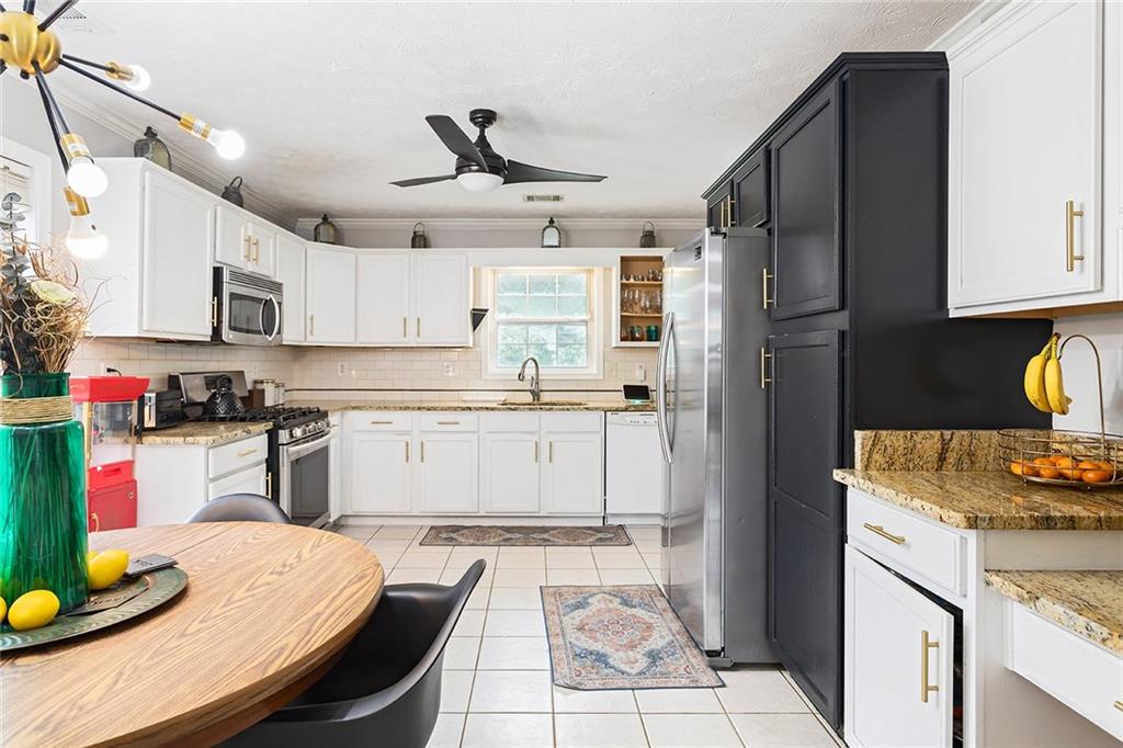 654 WEAVER FALLS Court