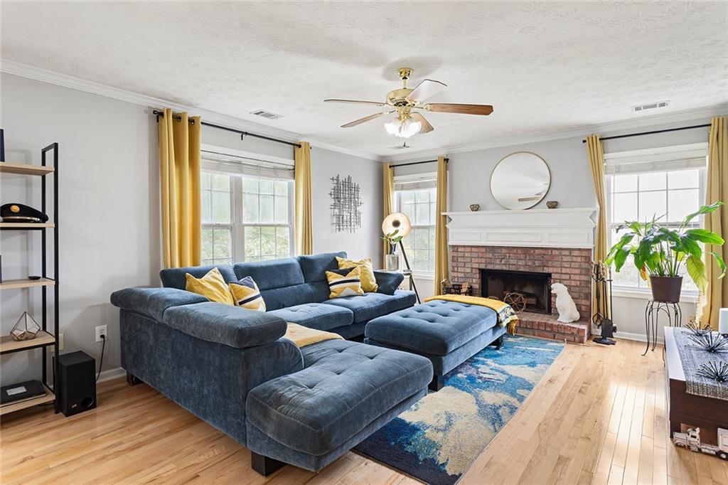 654 WEAVER FALLS Court