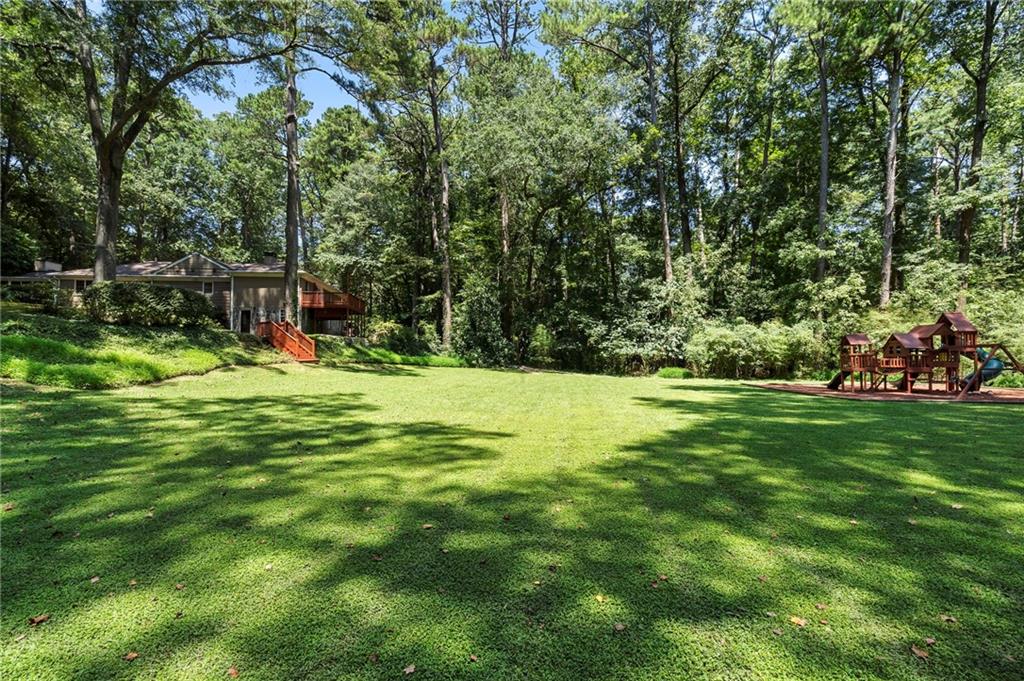 1190 W Wesley Road NW