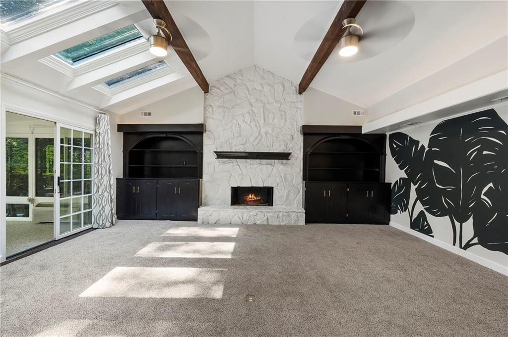 1190 W Wesley Road NW