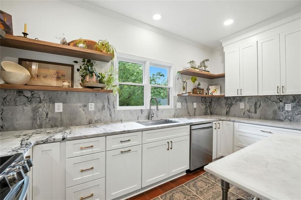 4411 Paces Battle NW