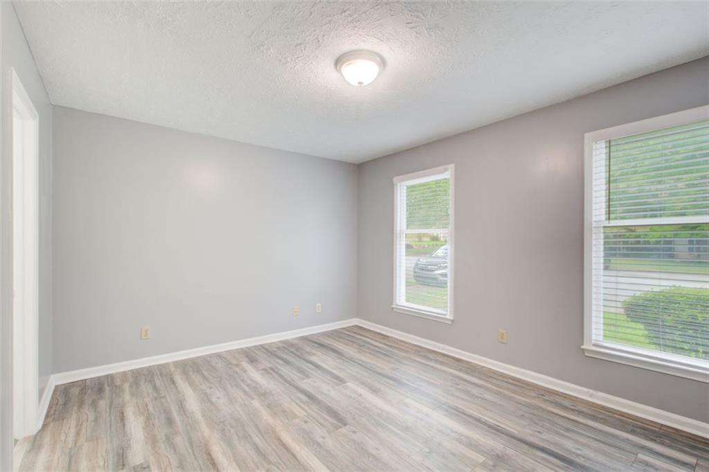 650 STRATFORD GREEN Way