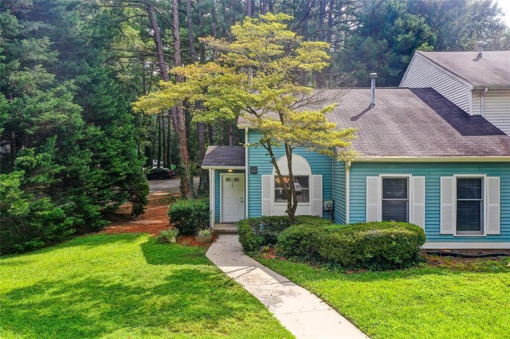 650 STRATFORD GREEN Way