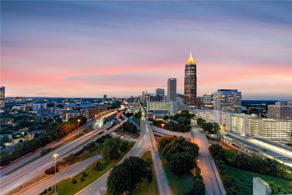 45 Ivan Allen Jr Boulevard NW Unit 2002