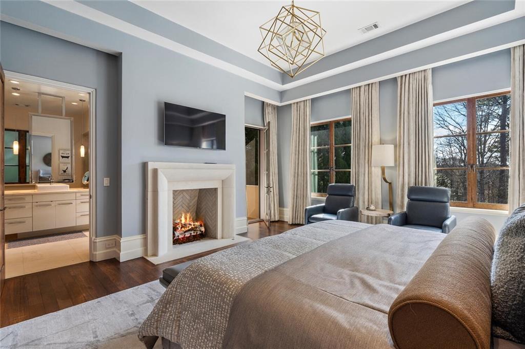 1500 West Wesley Road NW