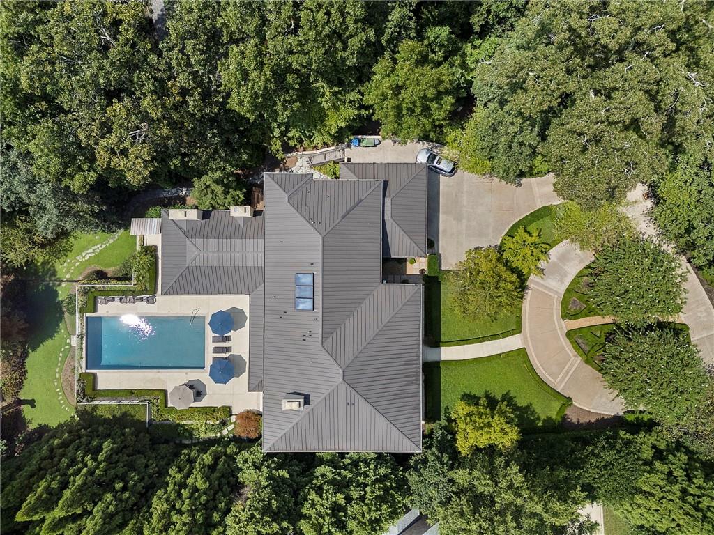 1500 West Wesley Road NW