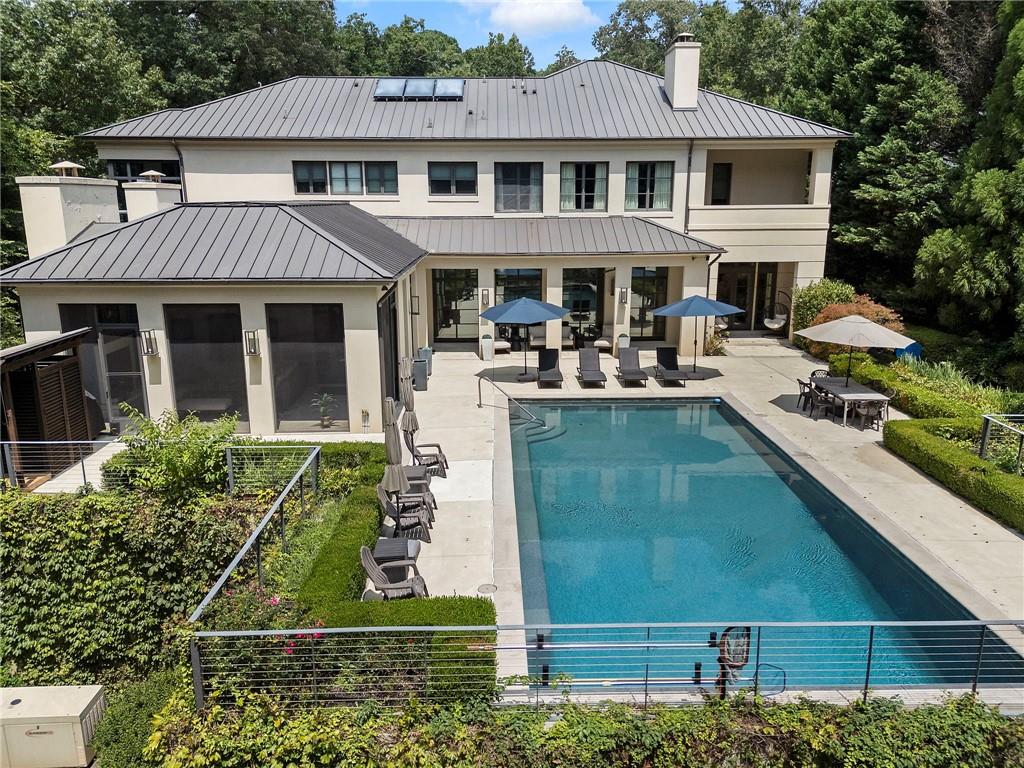 1500 West Wesley Road NW