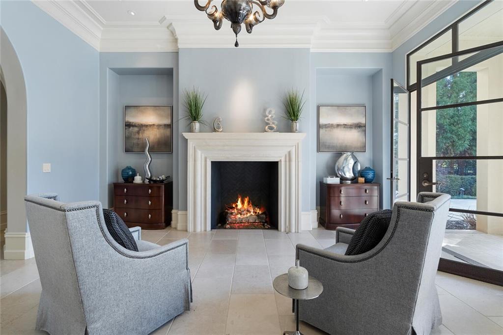 1500 West Wesley Road NW