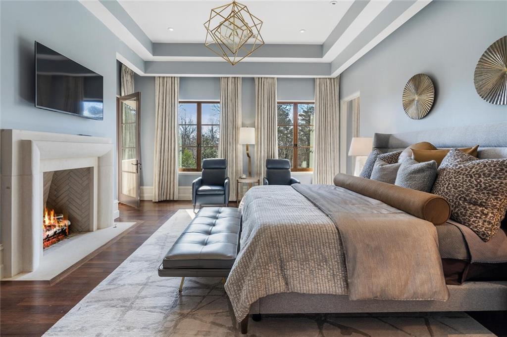 1500 West Wesley Road NW