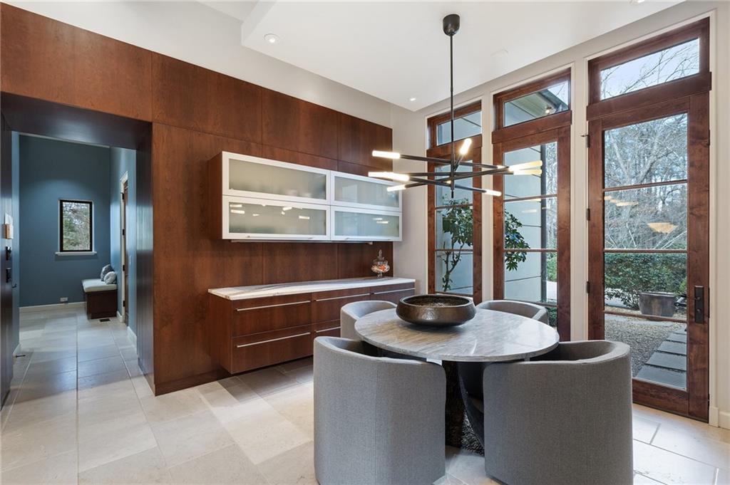 1500 West Wesley Road NW