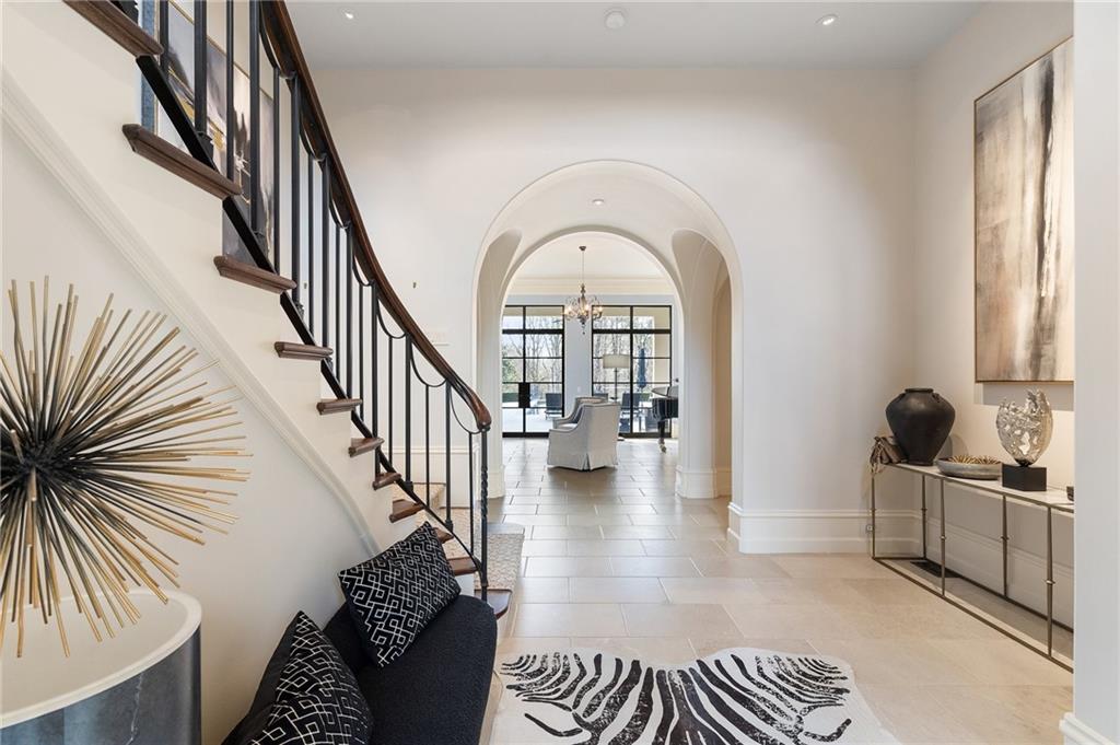 1500 West Wesley Road NW