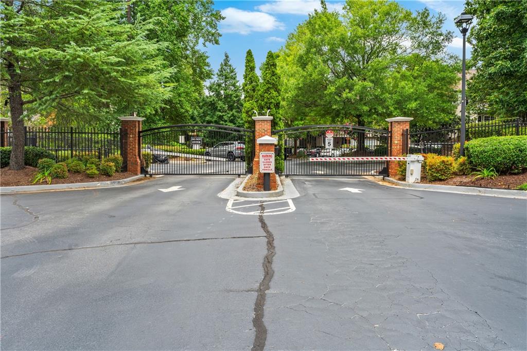 1250 Parkwood Circle SE Unit 2312