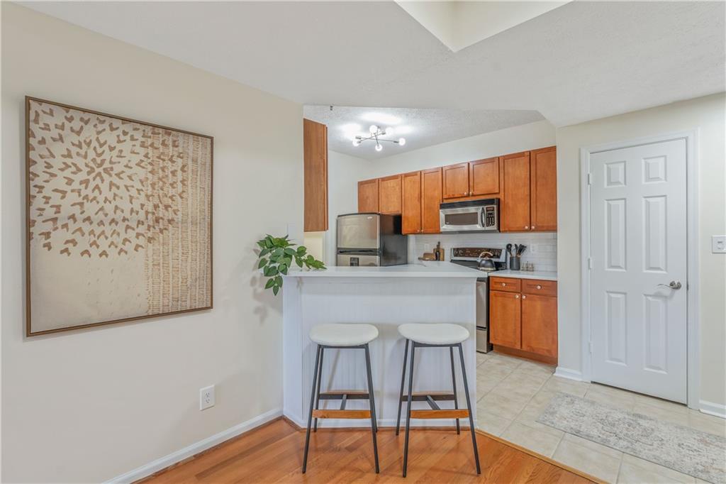 1250 Parkwood Circle SE Unit 2312
