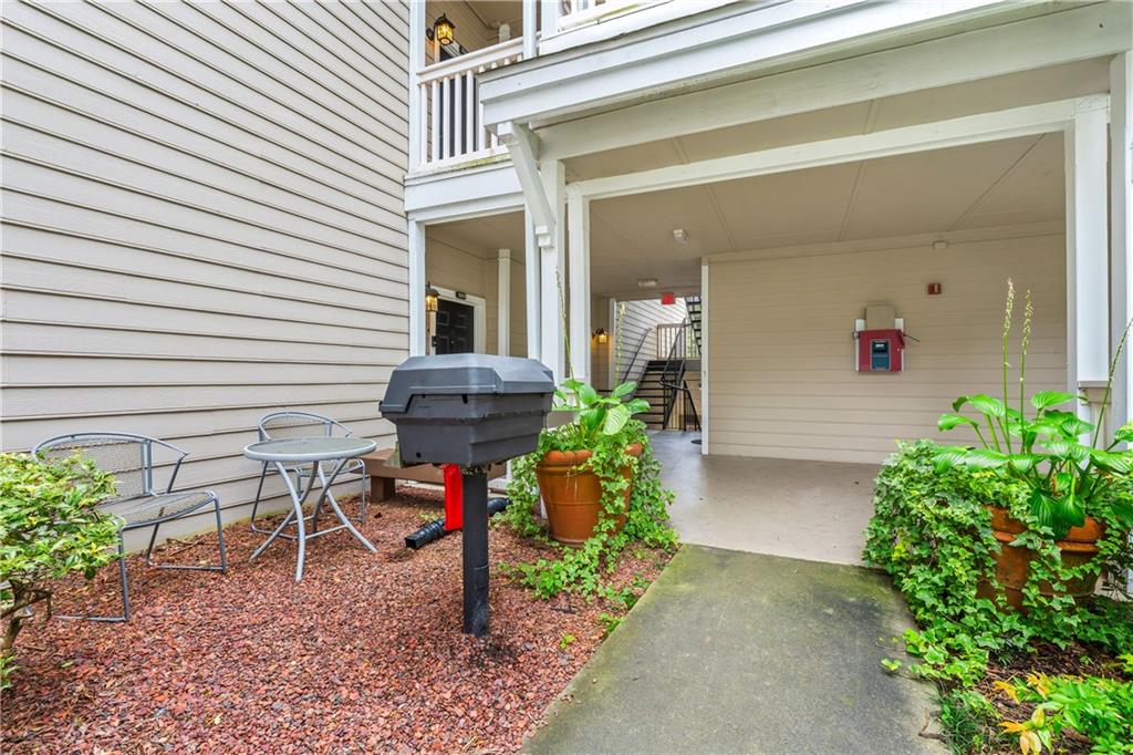 1250 Parkwood Circle SE Unit 2312