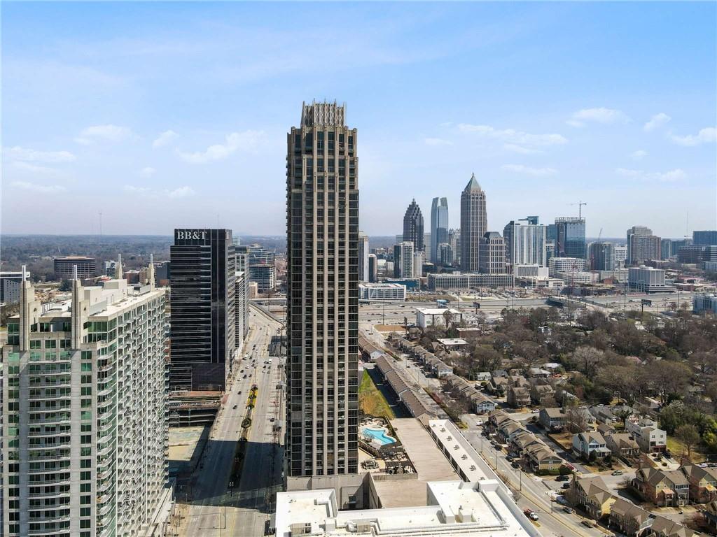 270 17th Street NW Unit 813