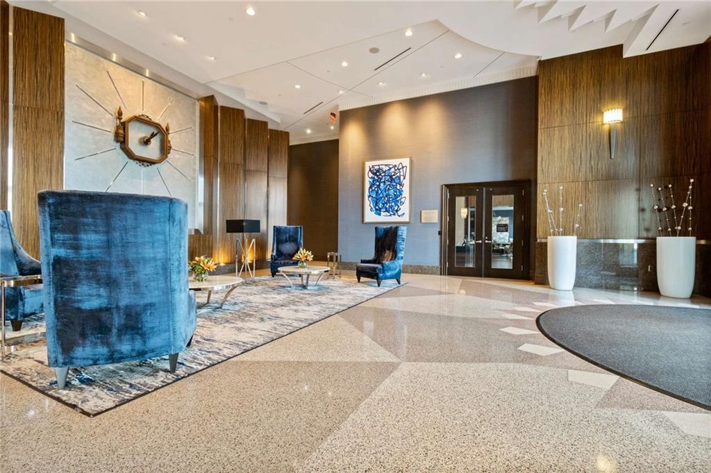 270 17th Street NW Unit 813