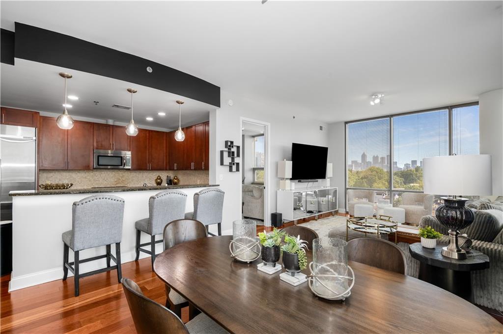 270 17th Street NW Unit 813