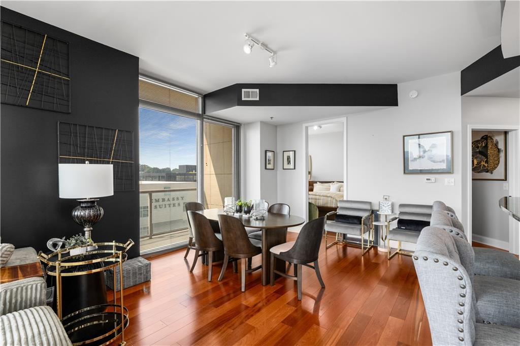 270 17th Street NW Unit 813