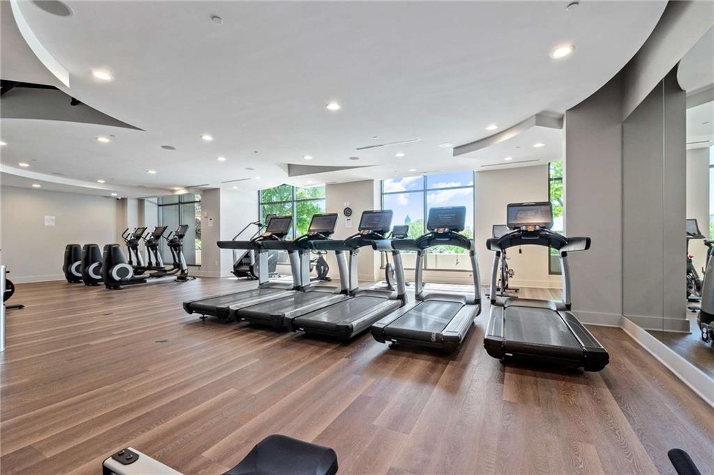 270 17th Street NW Unit 813