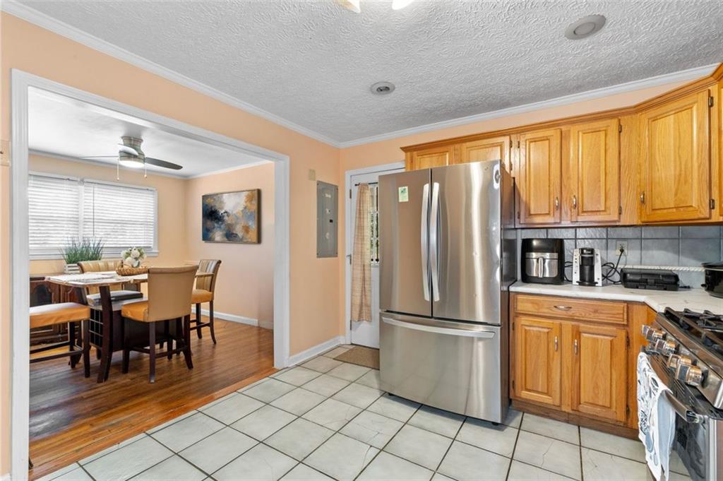 2244 BOLLINGBROOK Drive SW