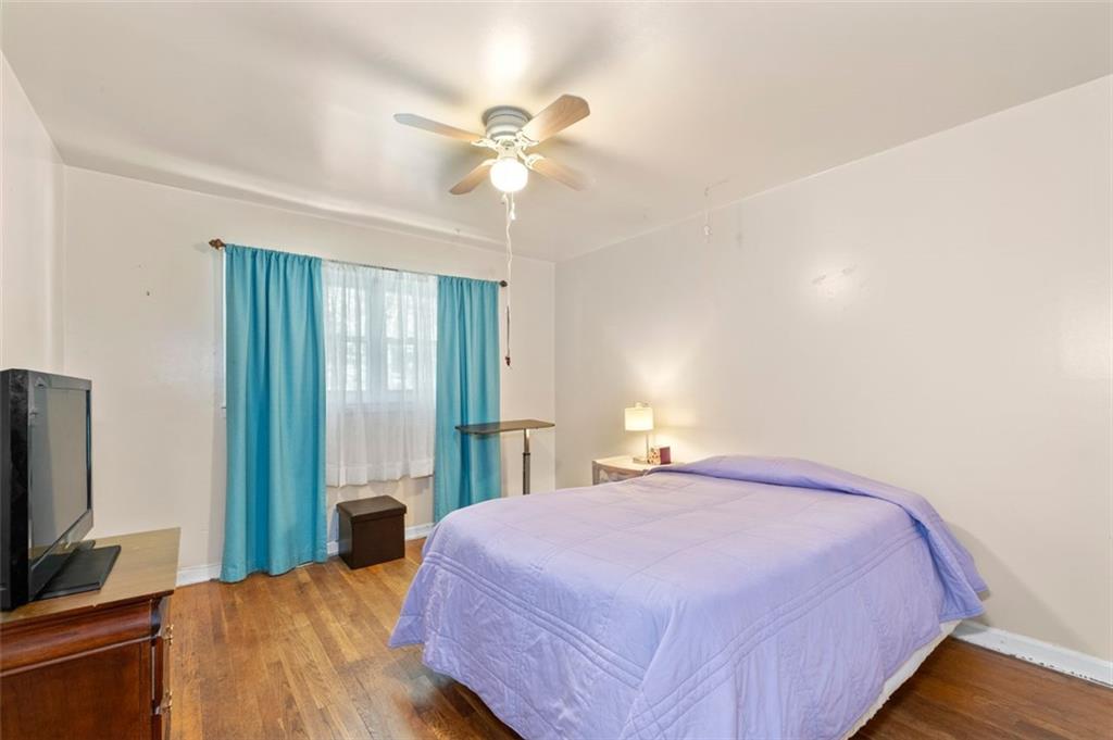 2244 BOLLINGBROOK Drive SW