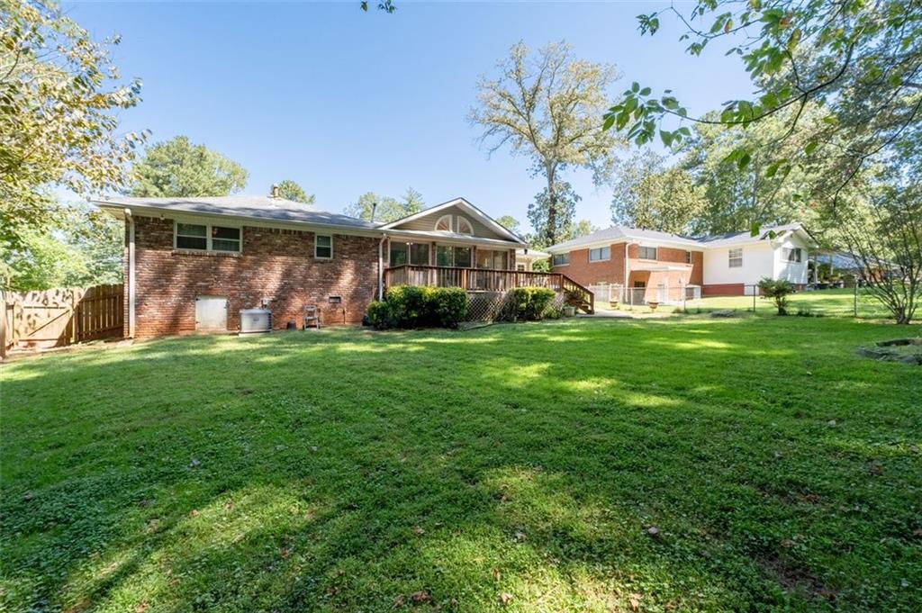 2244 BOLLINGBROOK Drive SW