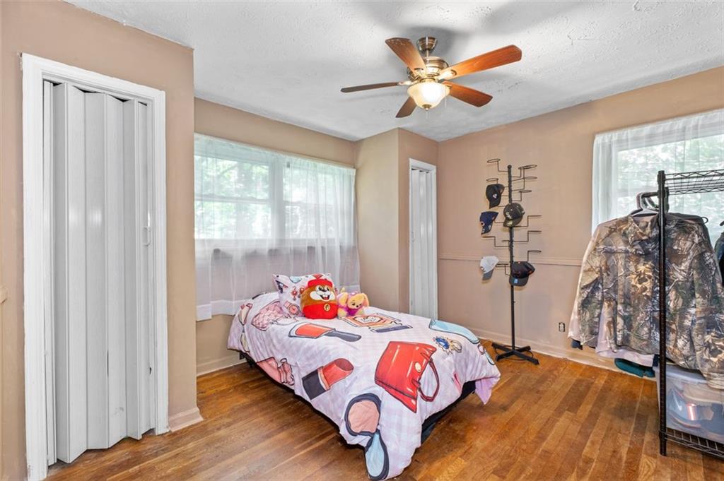 2244 BOLLINGBROOK Drive SW