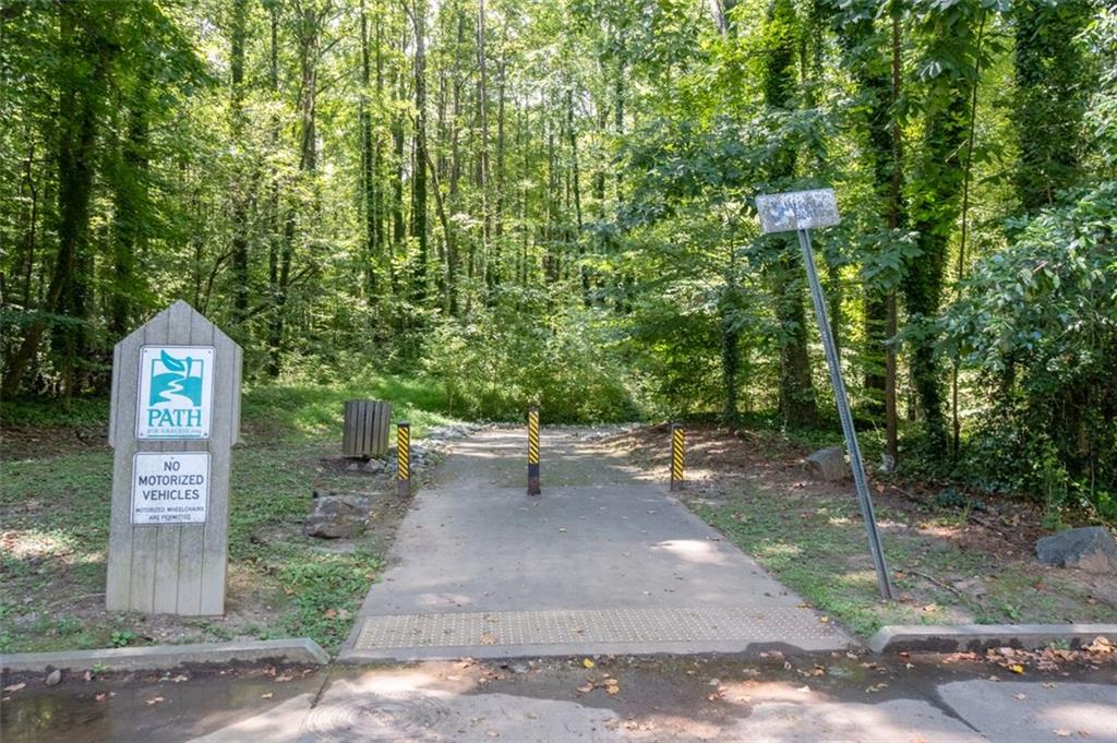 2244 BOLLINGBROOK Drive SW