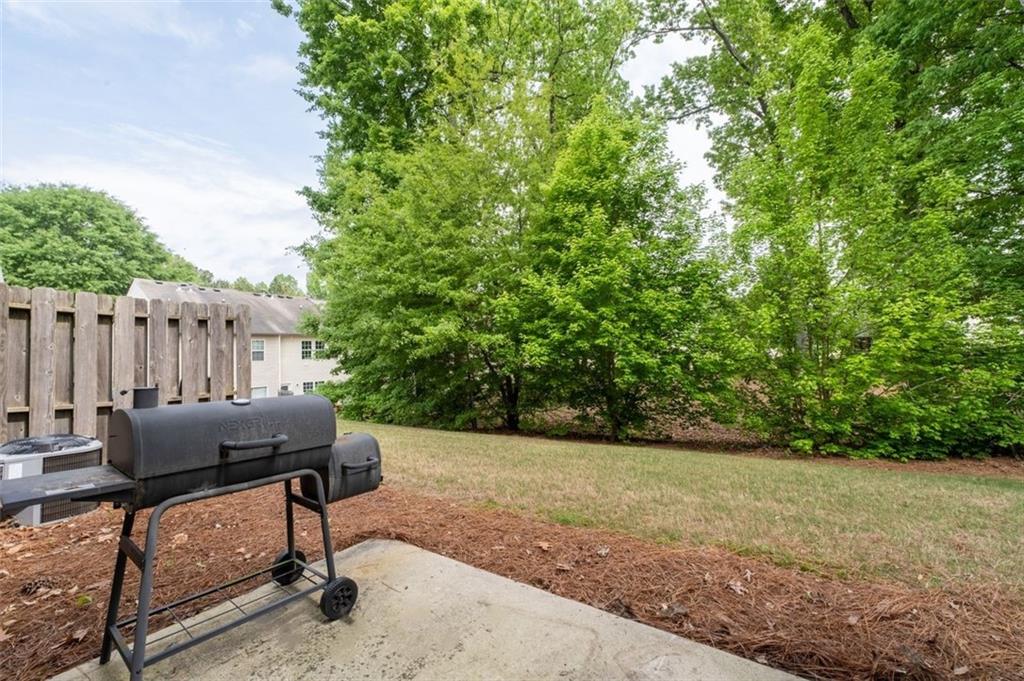 2826 SNAPFINGER Manor