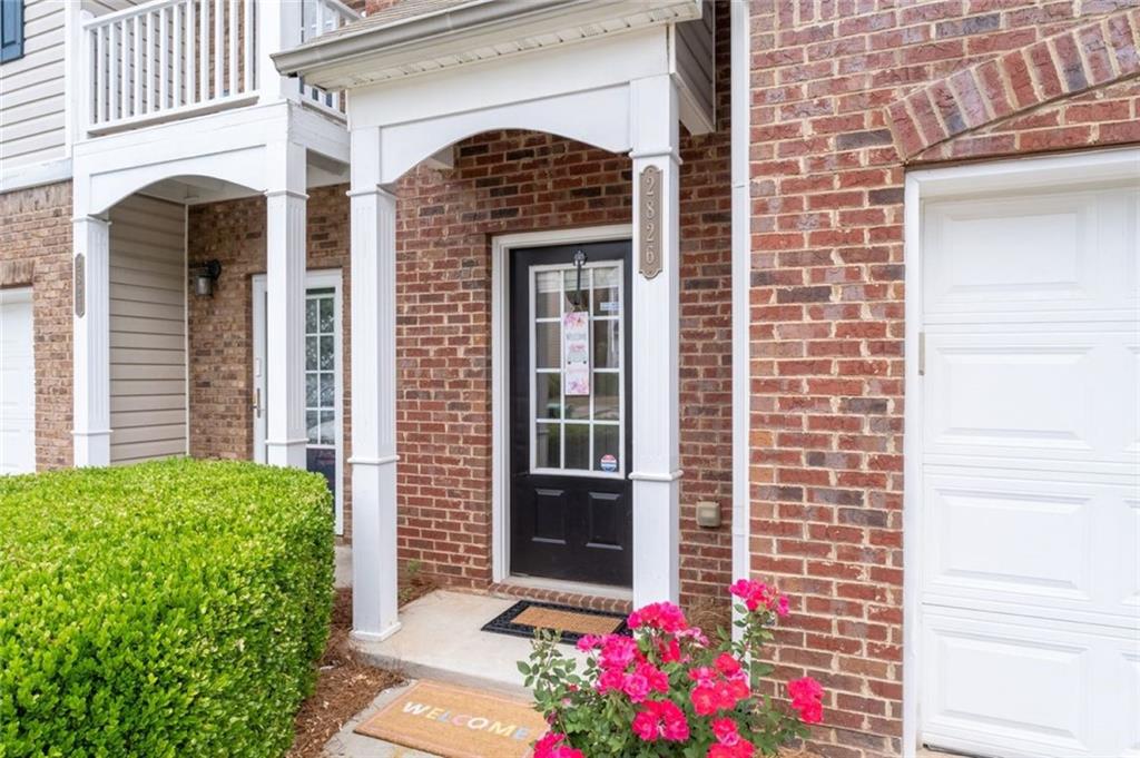 2826 SNAPFINGER Manor